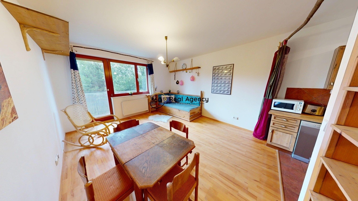 Suchdolske-Namesti-11-byt-2kkterasa-Stepan-Tikovsky-Real-Agency-360-06142025_232039