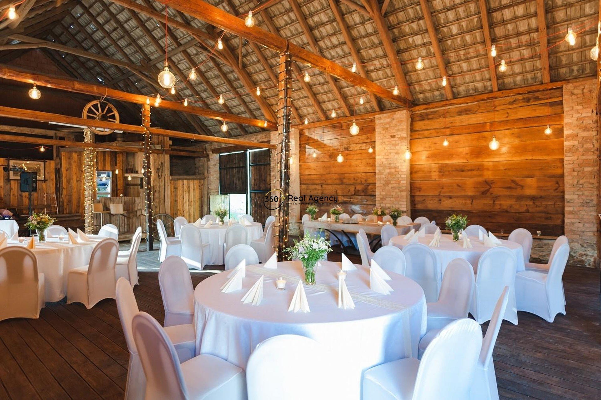 38442526_1634287183361155_4069644051702349824_n