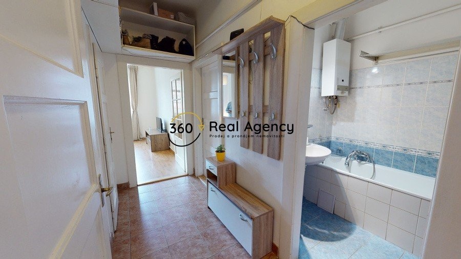 5-kvetna-104528-140-00-Praha-4-Nusle-Cesko-0407202
