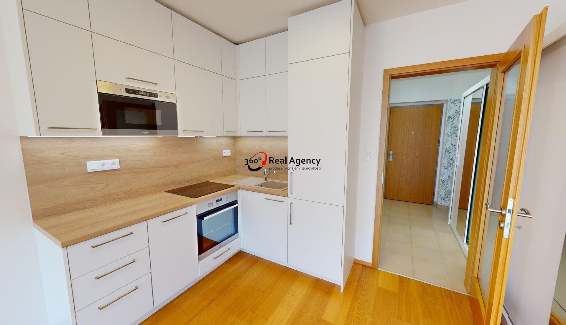 Za-Piskovnou-11733-184-00-Praha-Dolni-Chabry-Stepan-Tikovsky-Real-Agency-360-09072023_133607