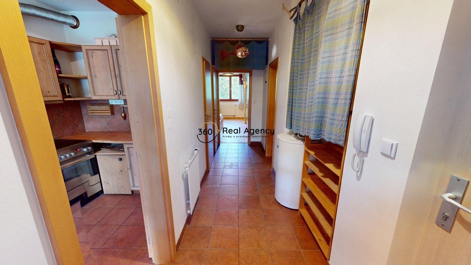 Suchdolske-Namesti-11-byt-2kkterasa-Stepan-Tikovsky-Real-Agency-360-06142025_232324