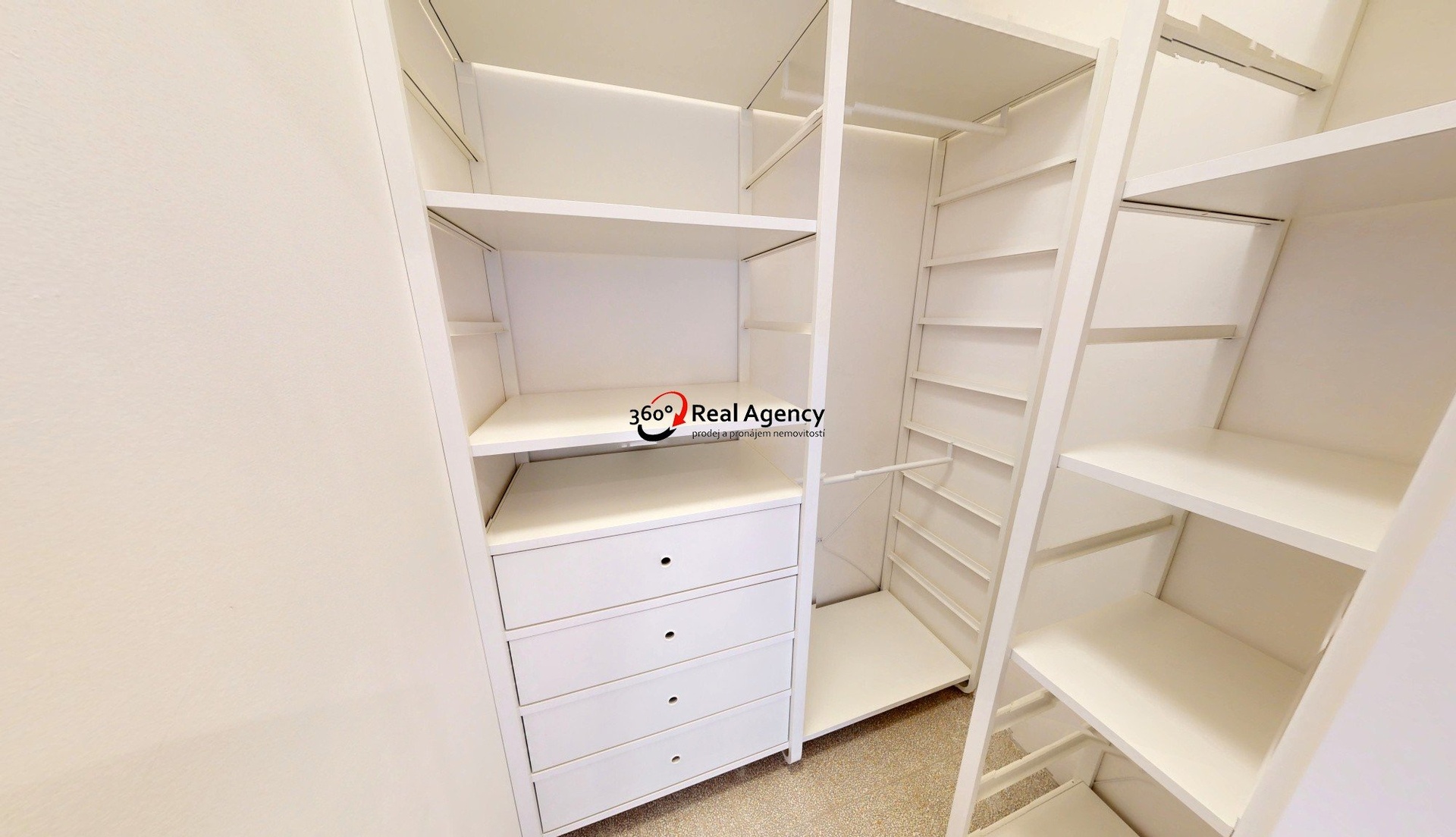 Jaromirova-4874-128-00-Praha-2-Nusle-Stepan-Tikovsky-03282023_231912