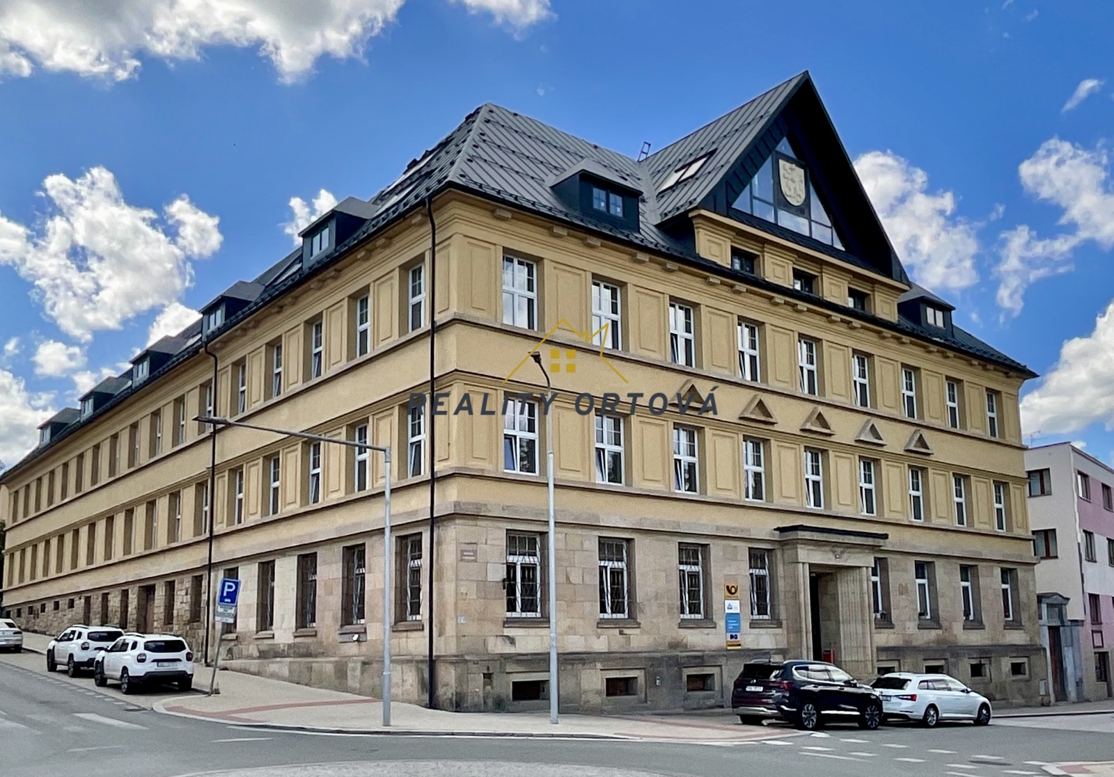 Dům