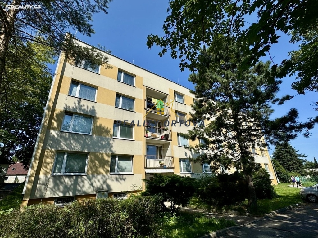 Dům