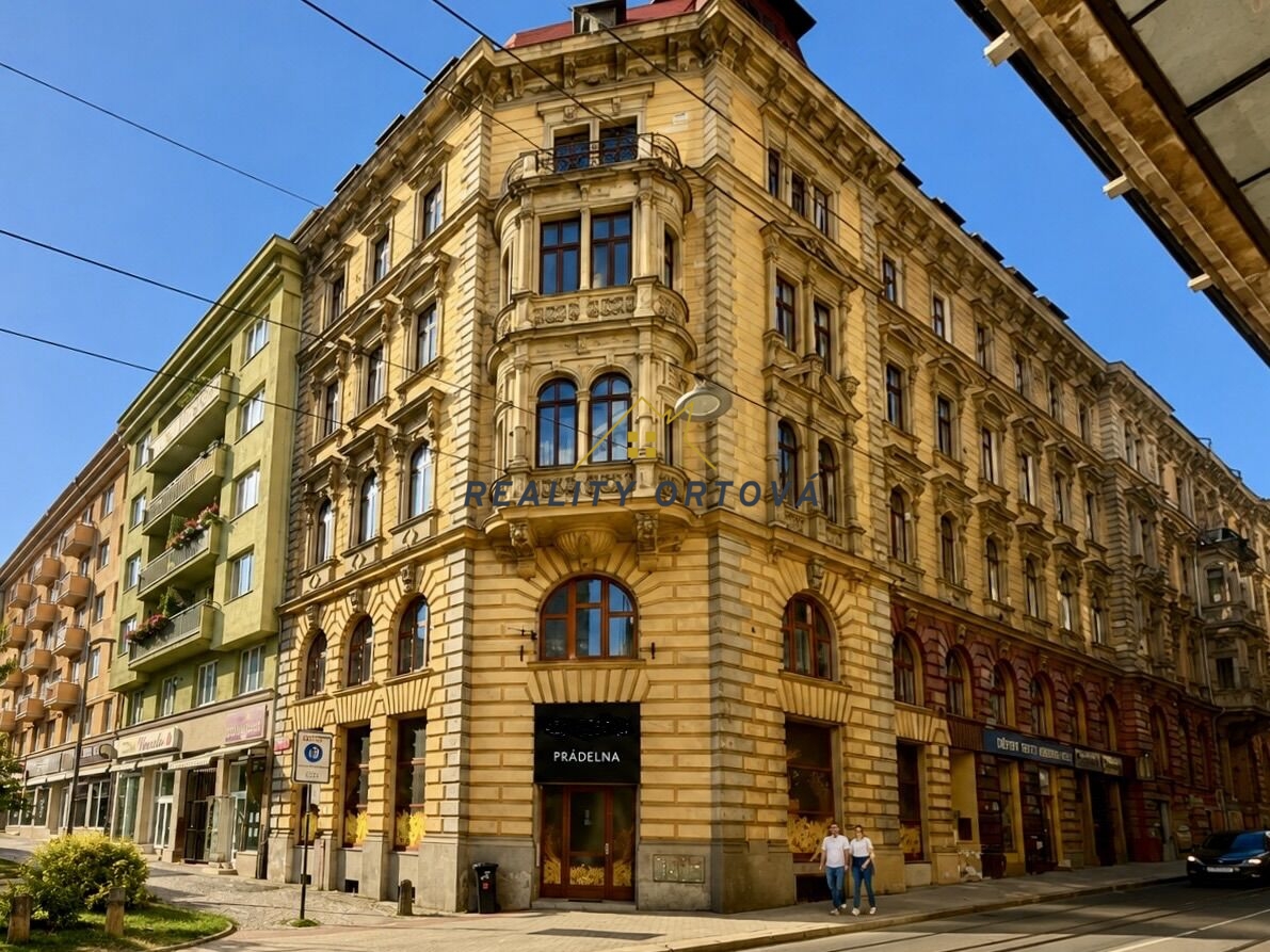 Dům