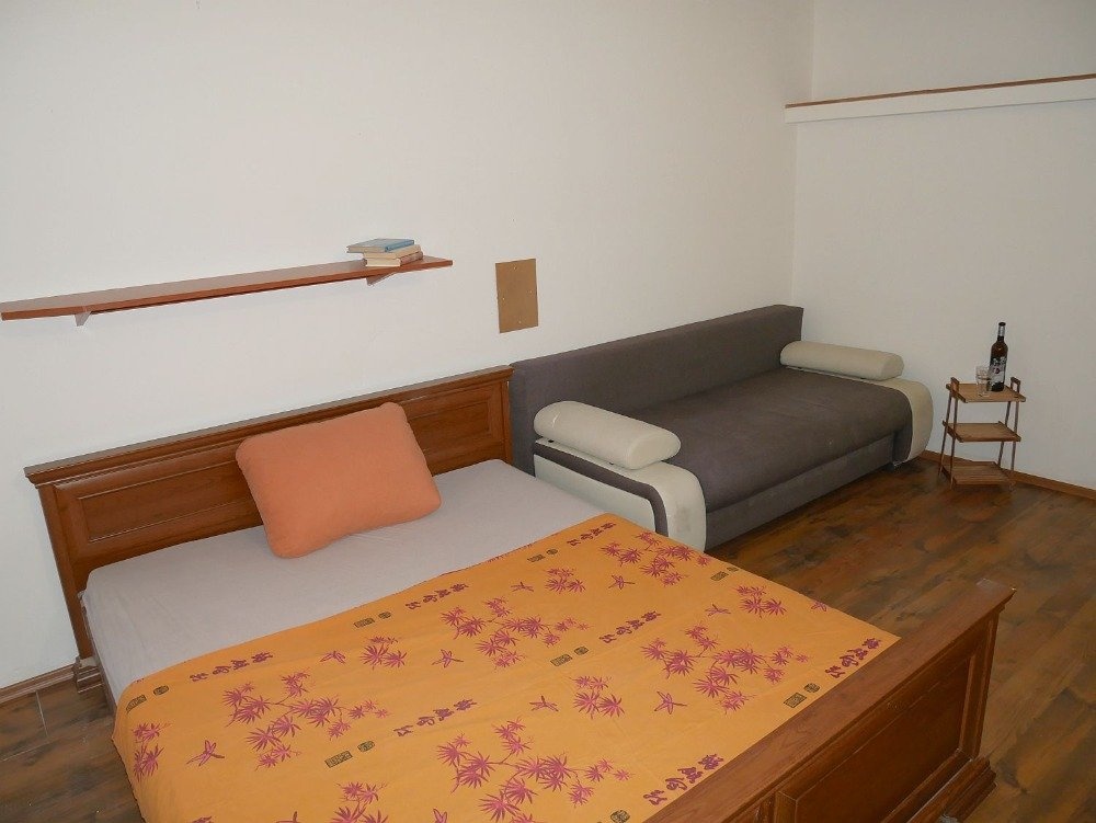 Tuřanské nám 3+1 -3