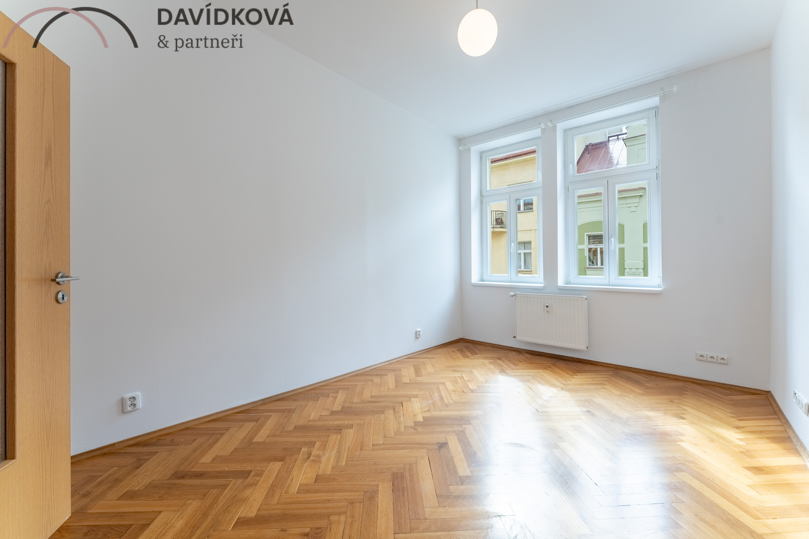 Neprůchozí ložnice