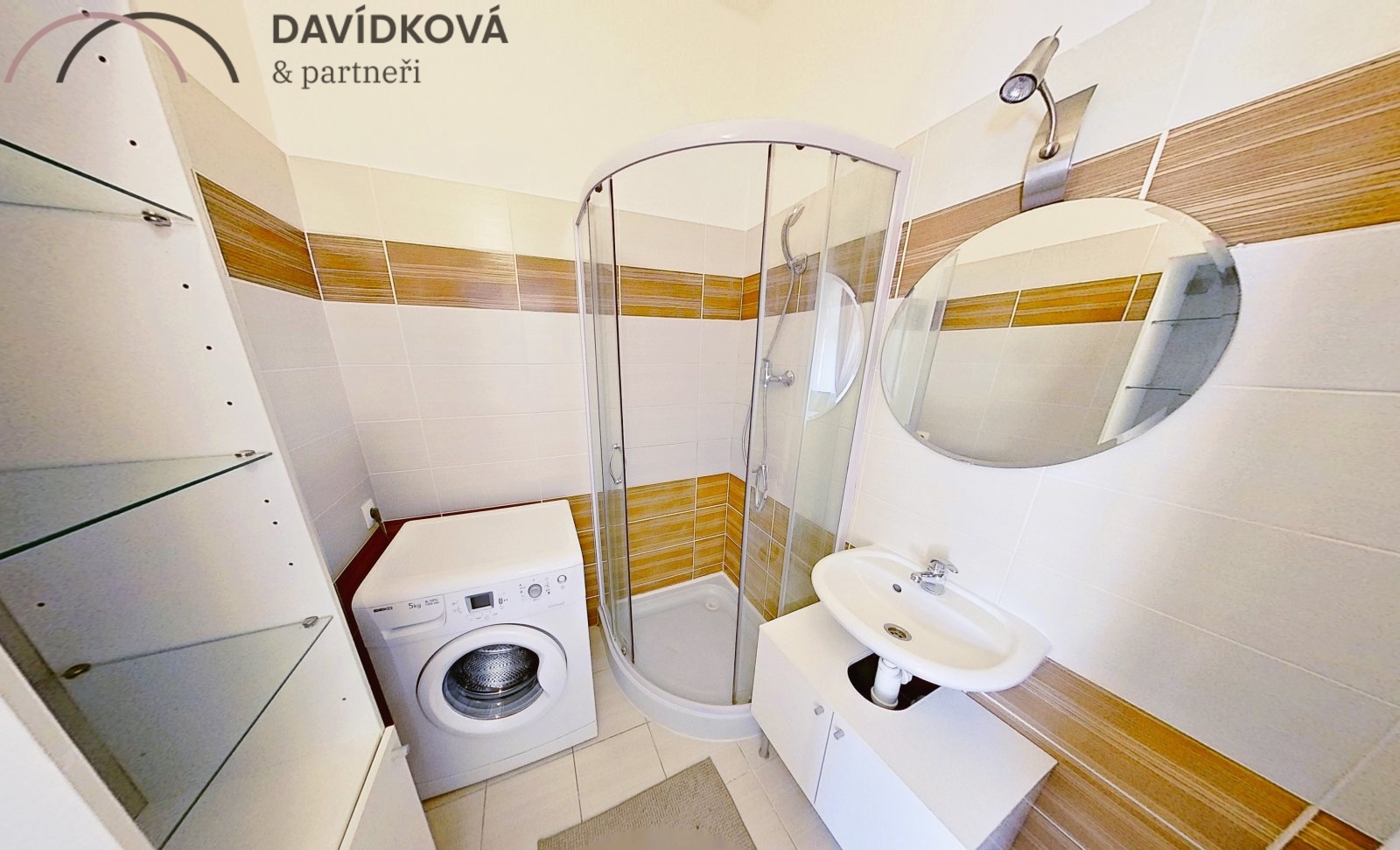 Podnajem-bytu-11-37m2-ul-Sokolovska-38168-Praha-8-