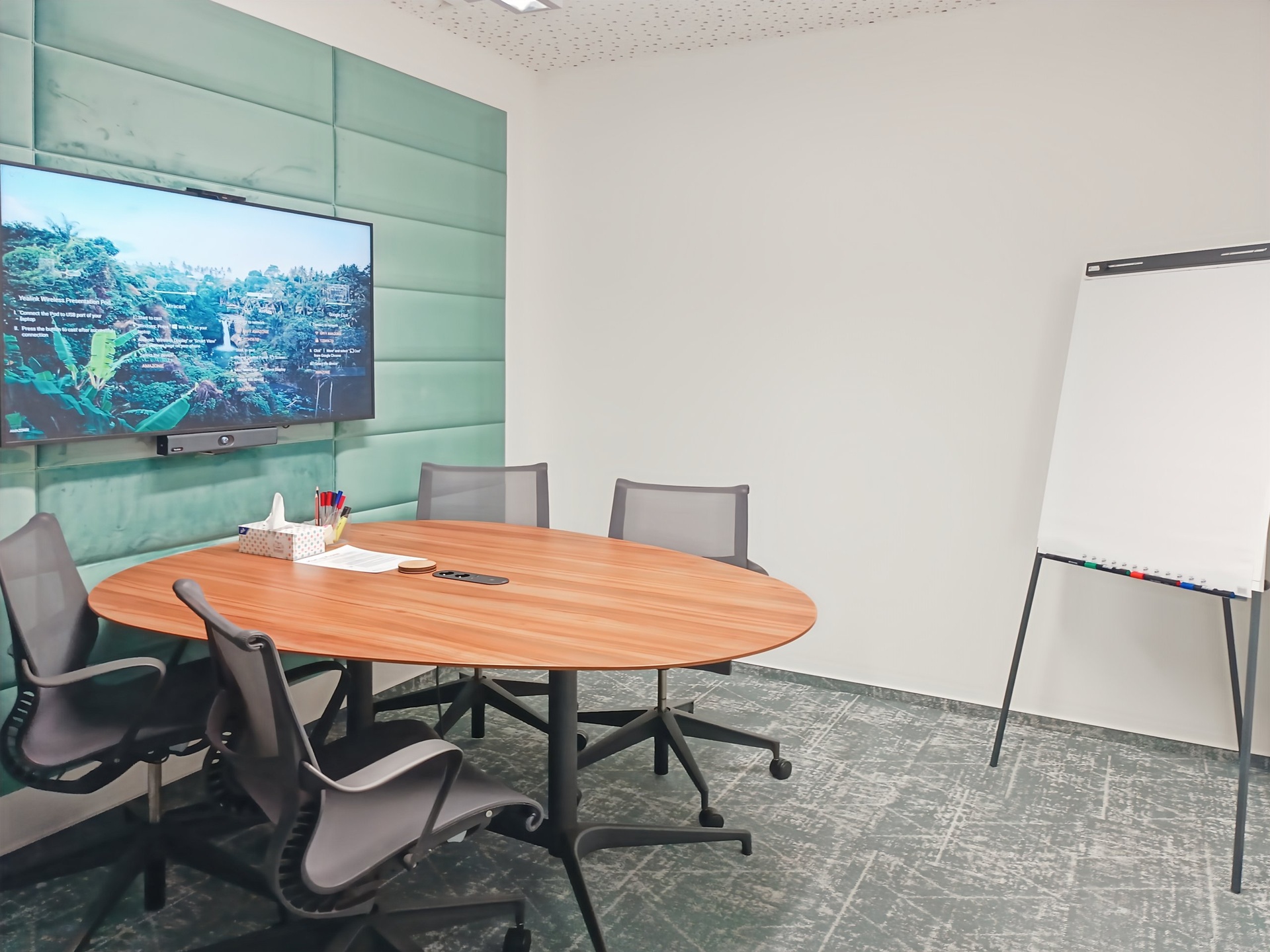 Signature_Prague, Signature OFFY_Czech Republic_Centre 8545_Meeting Room 1