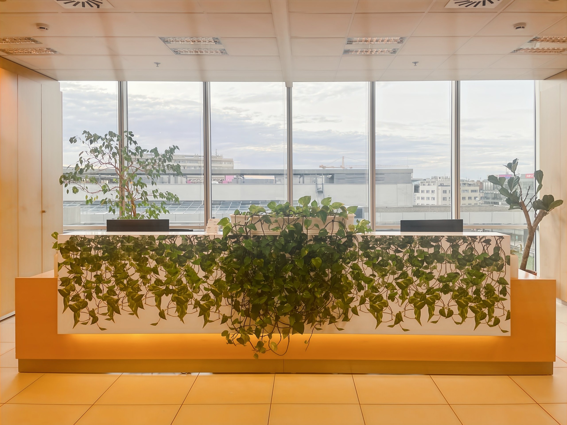 Regus_PRAGUE, Empiria _Czech Republic_Centre 561_R