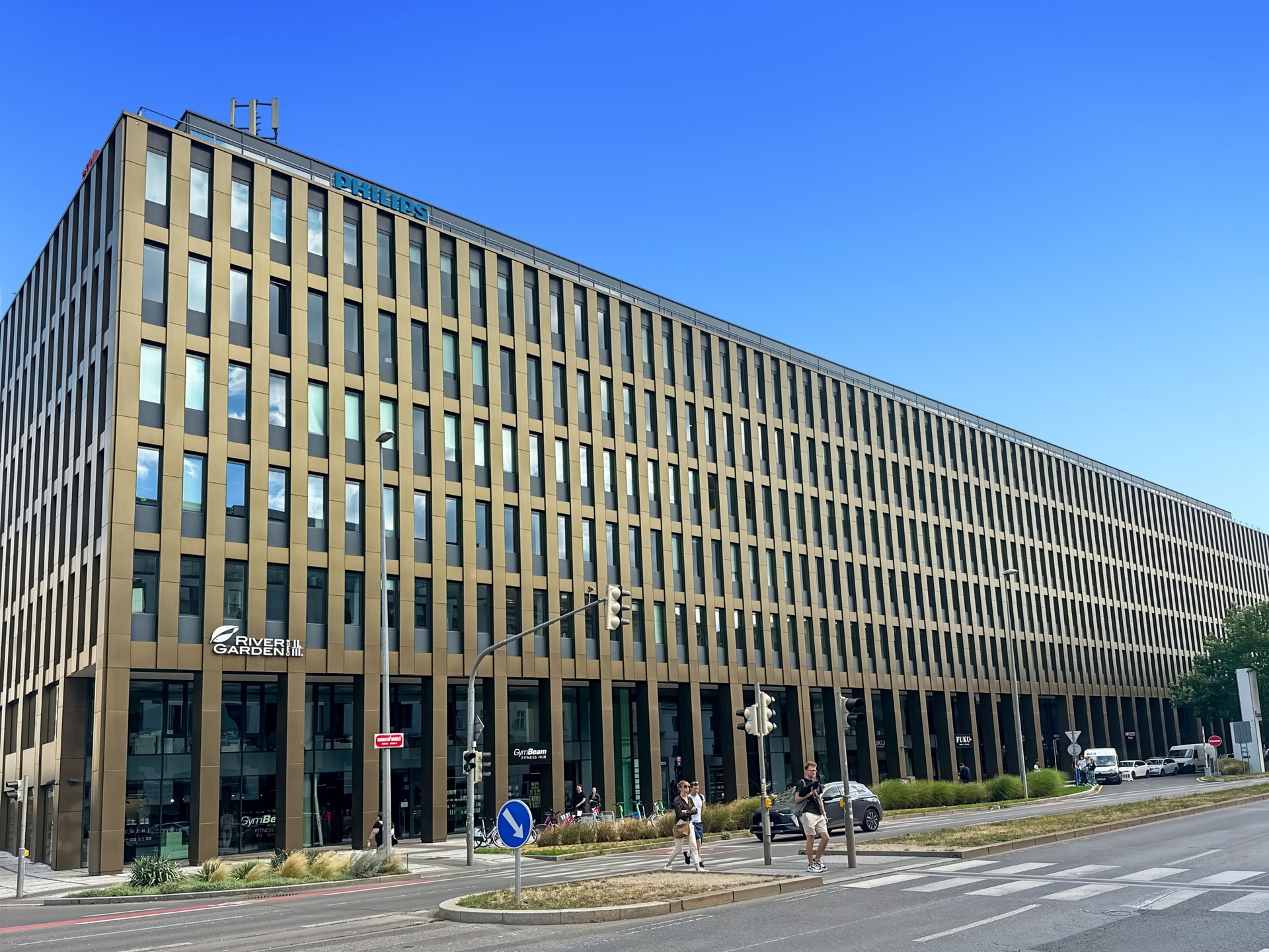 Regus_PRAGUE, River Garden _Czech Republic_Centre 