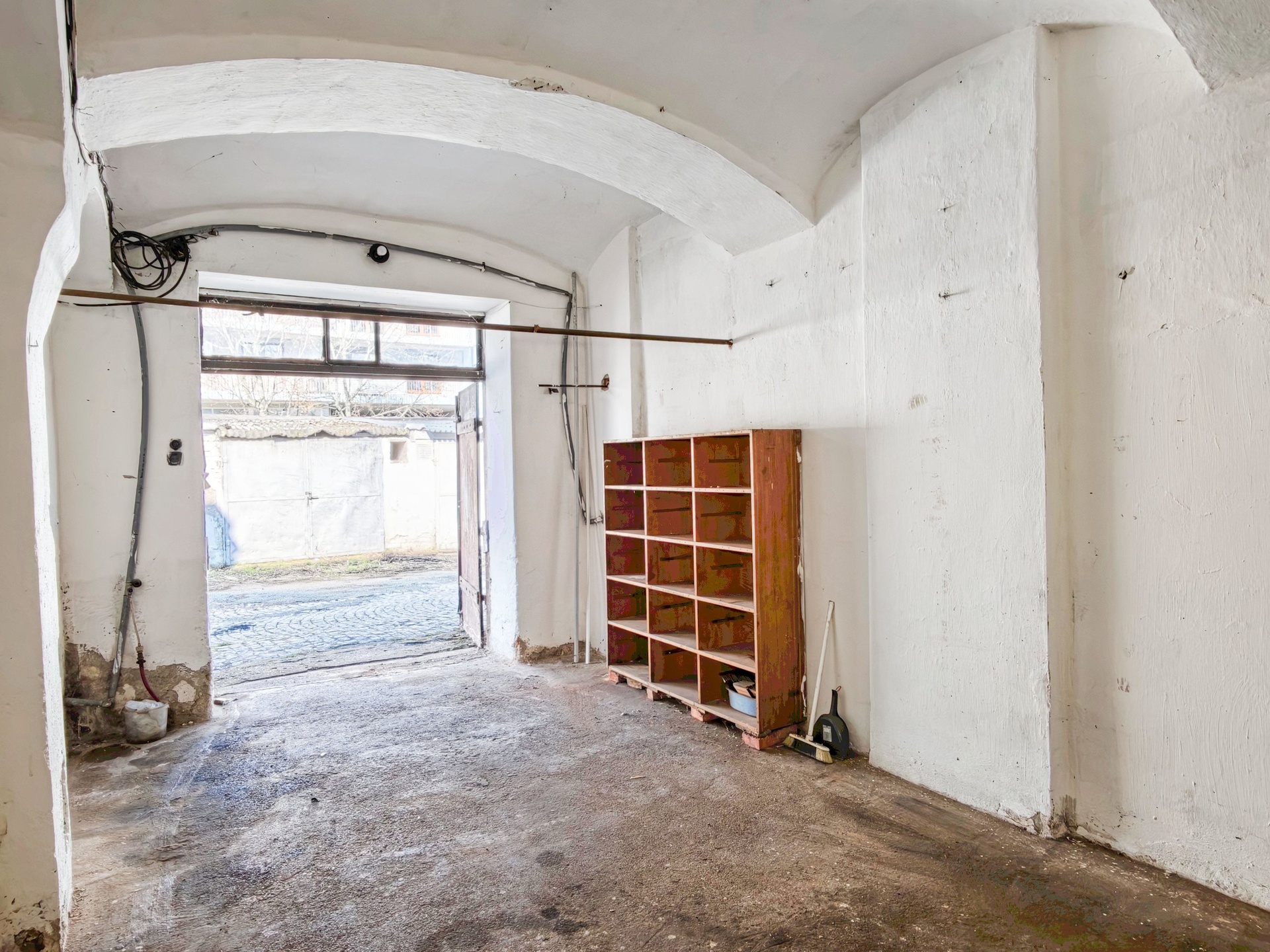 Pronájem skladu 23 m&sup2;, Pardubice - Zelené Pře