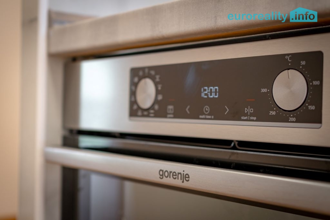 detail bybavení kuchyně