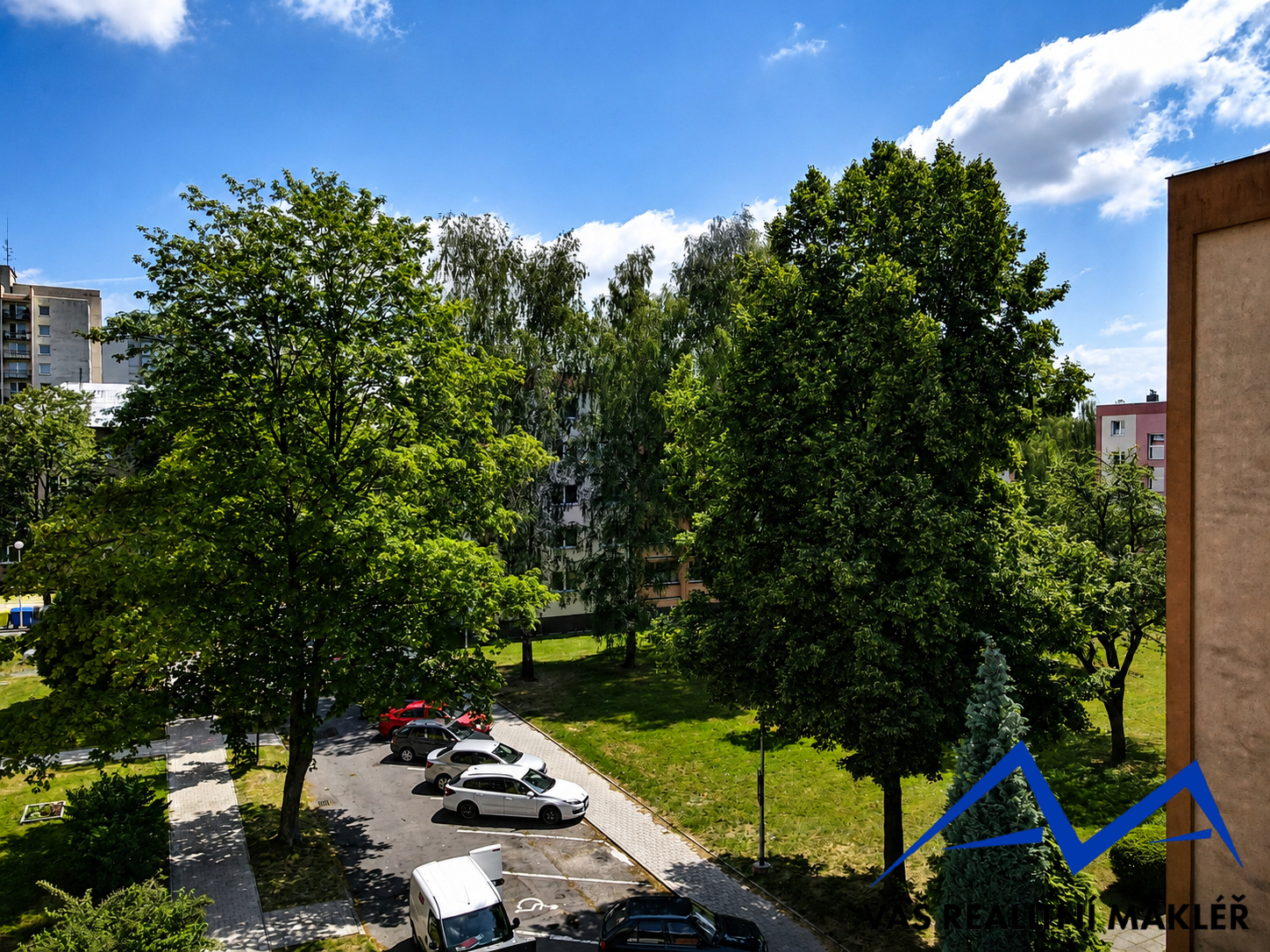 okolí domu