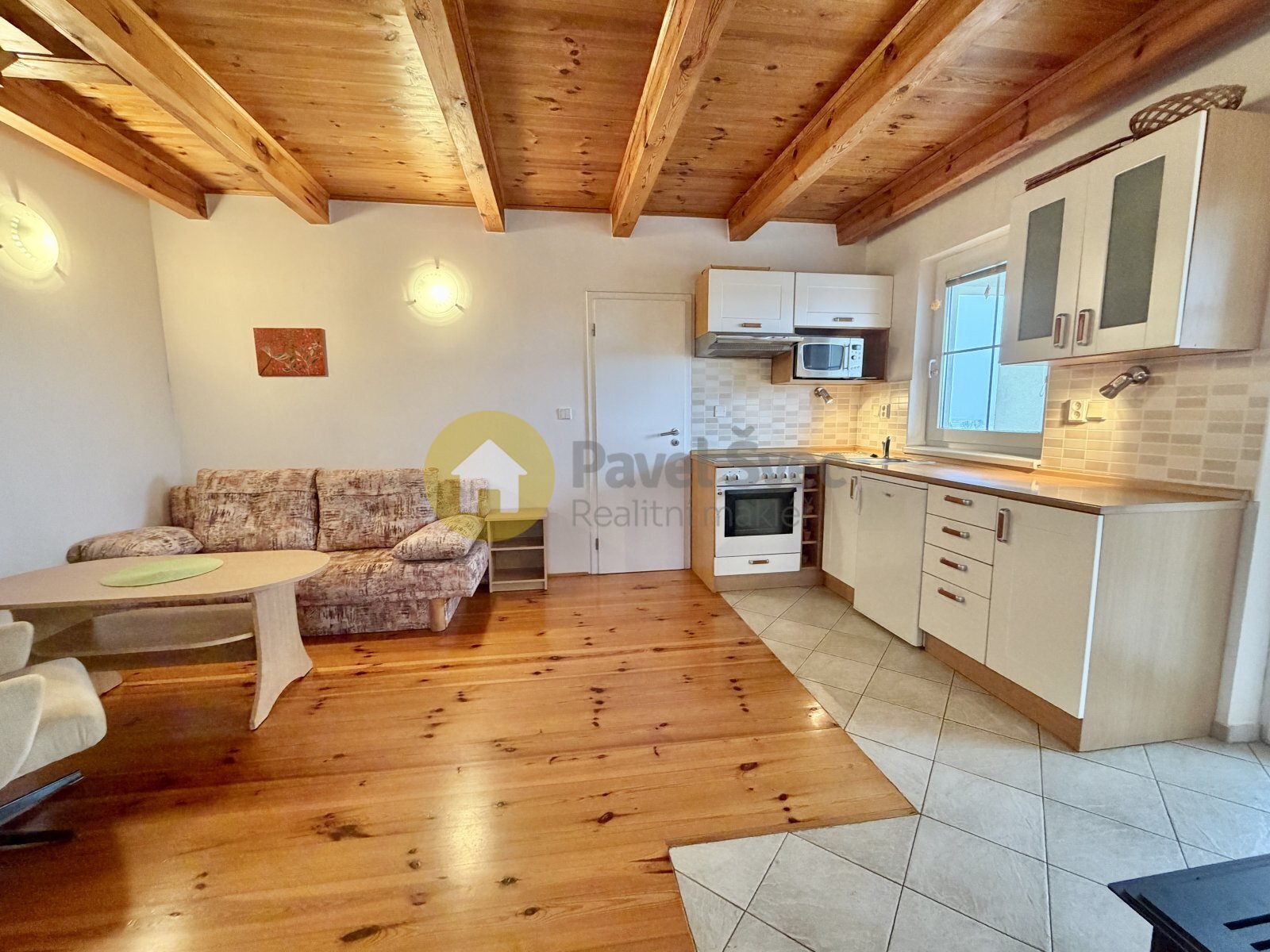 Obytná místnost v přízemí