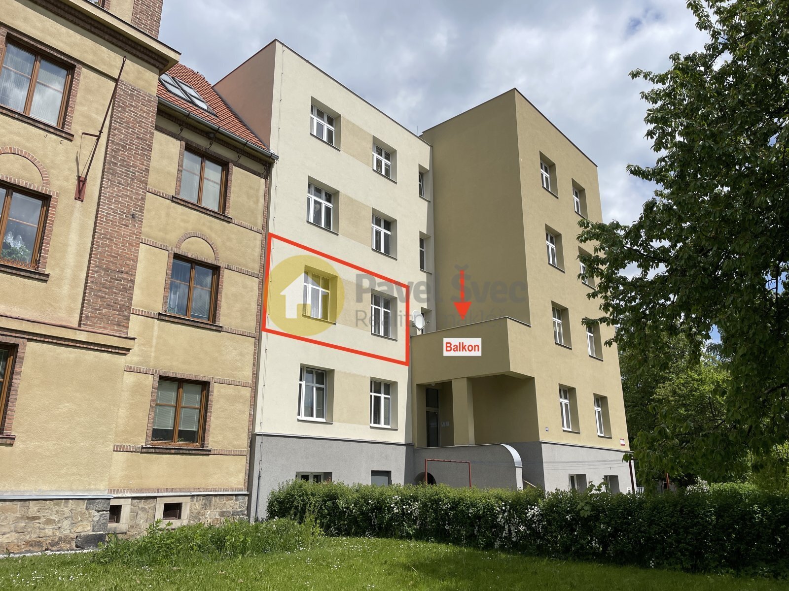 Byt a balkon
