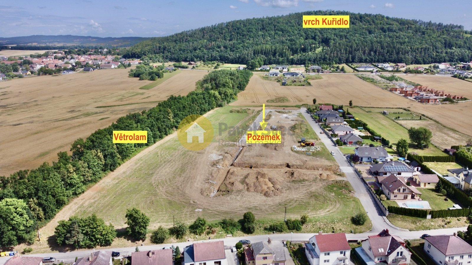 Pohled na lokalitu s pozemkem - pod Kuřidlem
