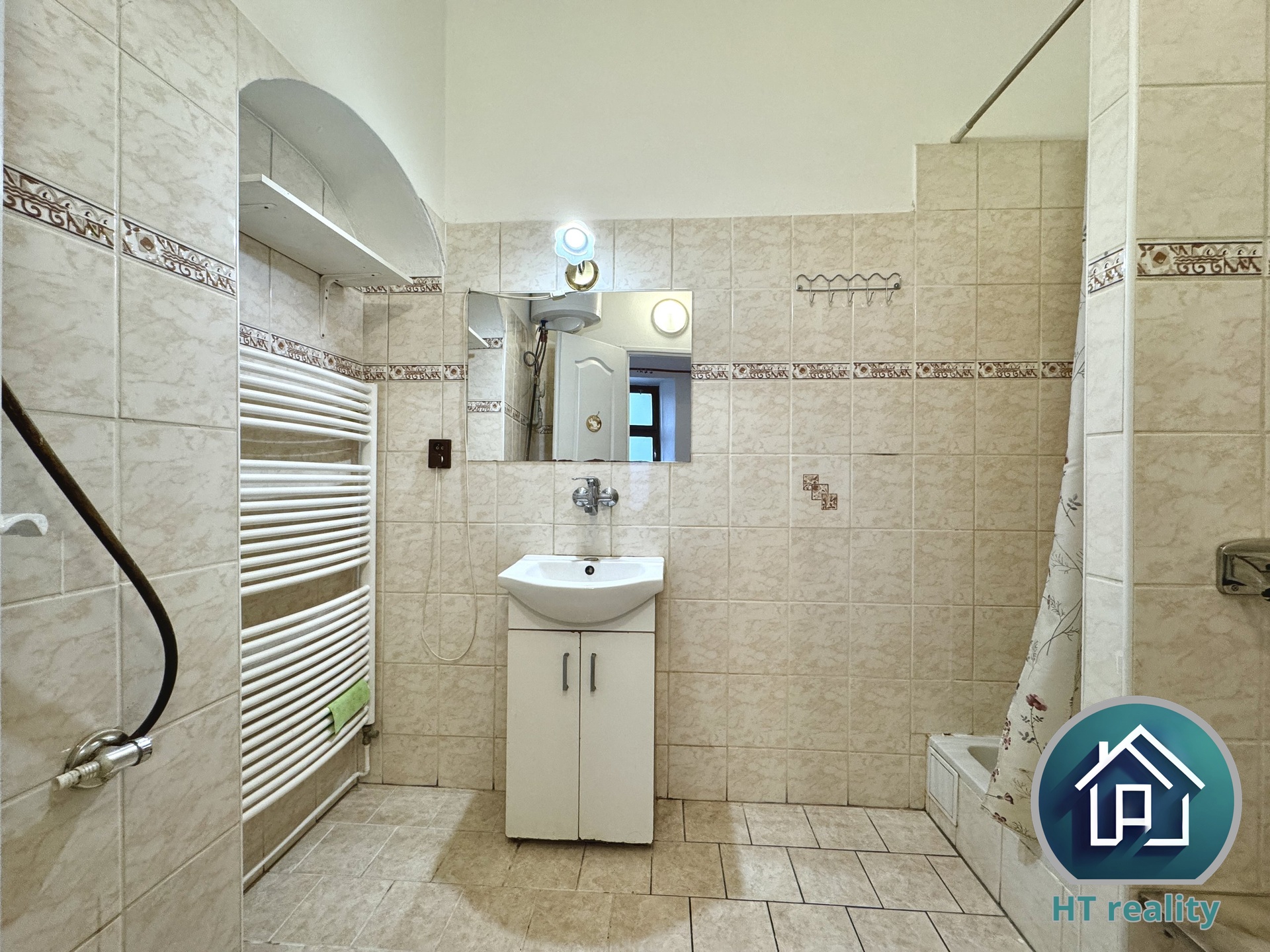 Tom Šulek - Krumlovský makléř