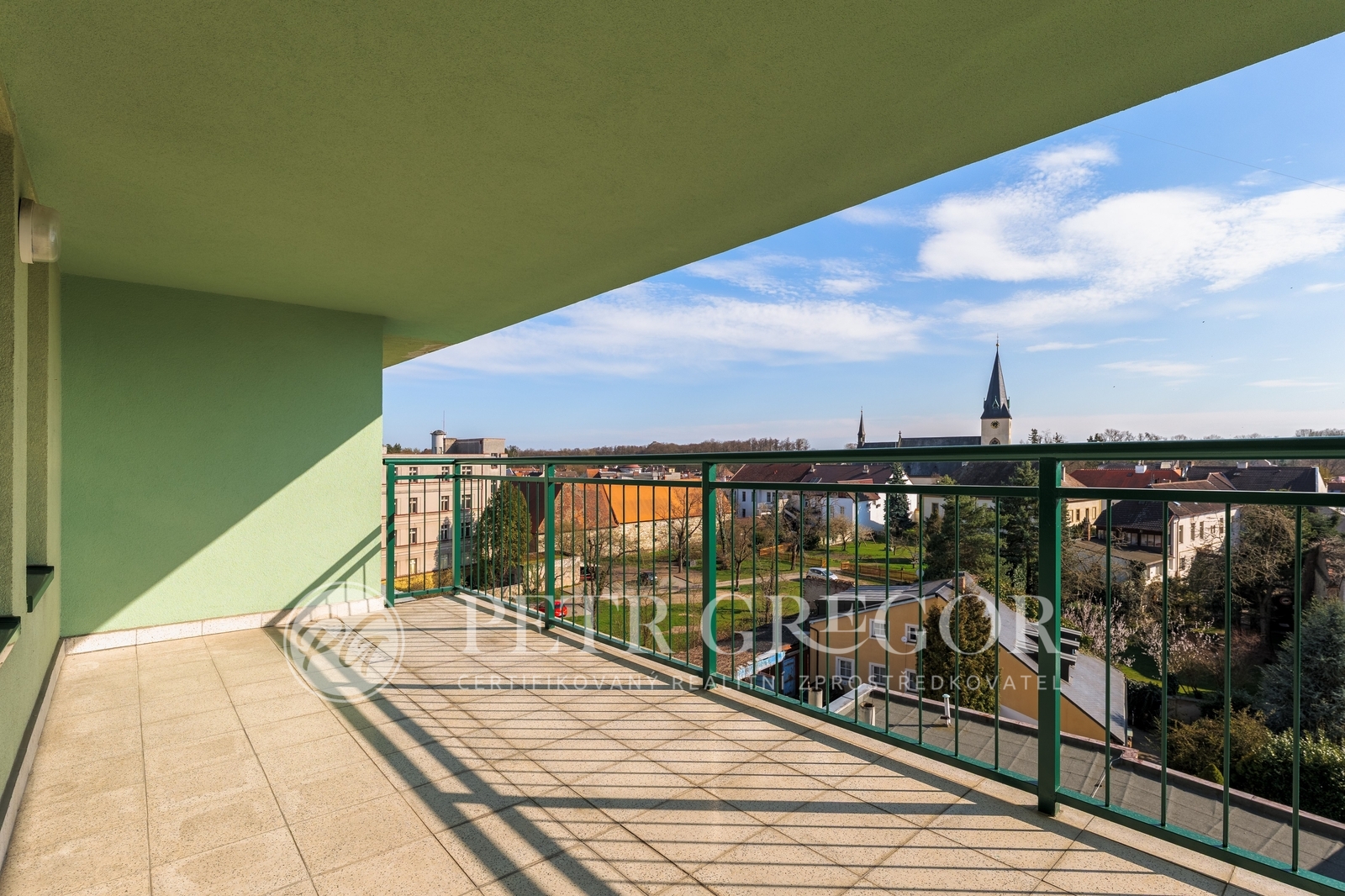 Výhled z jižní terasy