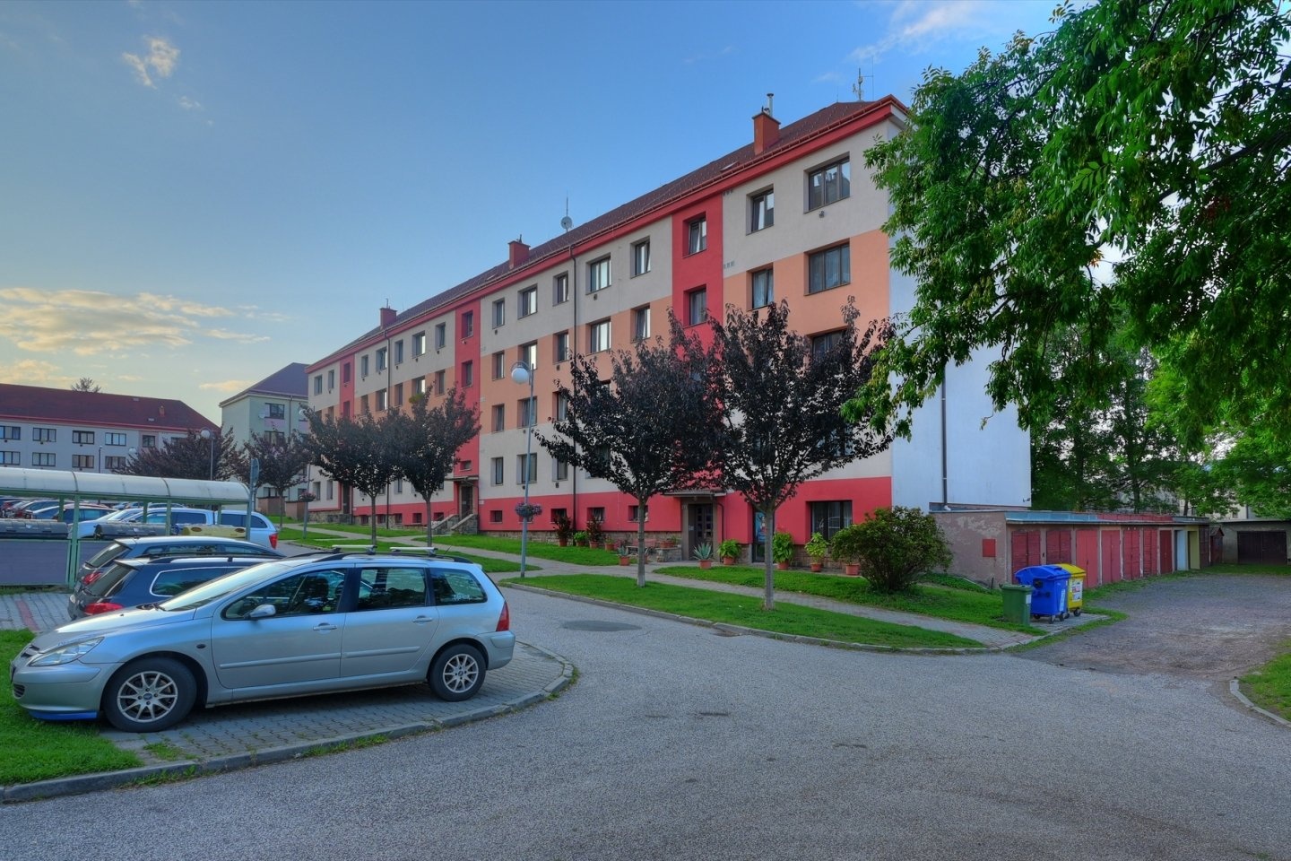 dům 
