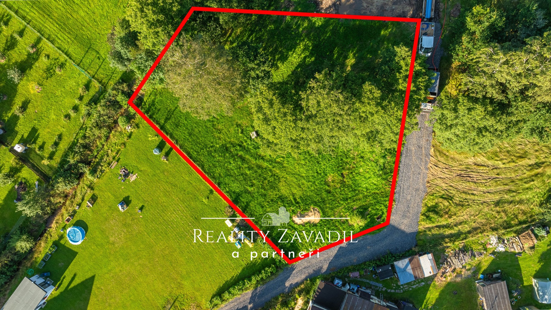 Prodej stavebního pozemku 1 335 m&sup2;, Nové Město pod Smrkem