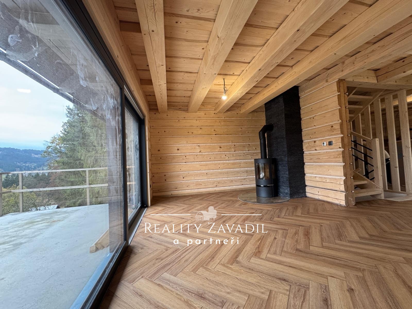 WhatsApp Image 2025-11-21 at 08.57.31 (1)