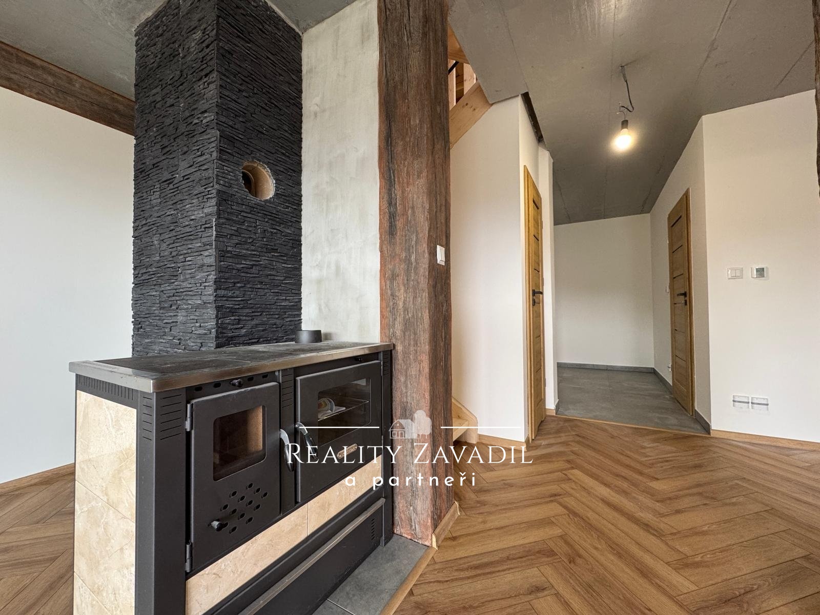 WhatsApp Image 2025-11-21 at 08.57.31 (10)