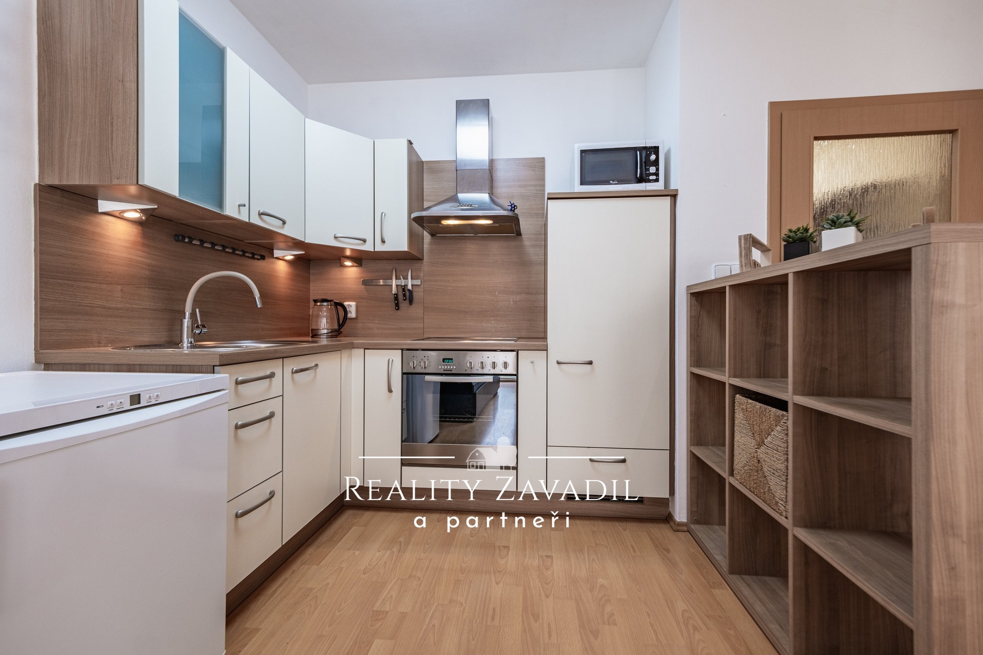 Prodej bytu 1+kk 36 m&sup2;, Praha - Hostivař, Ul. Bratislavská