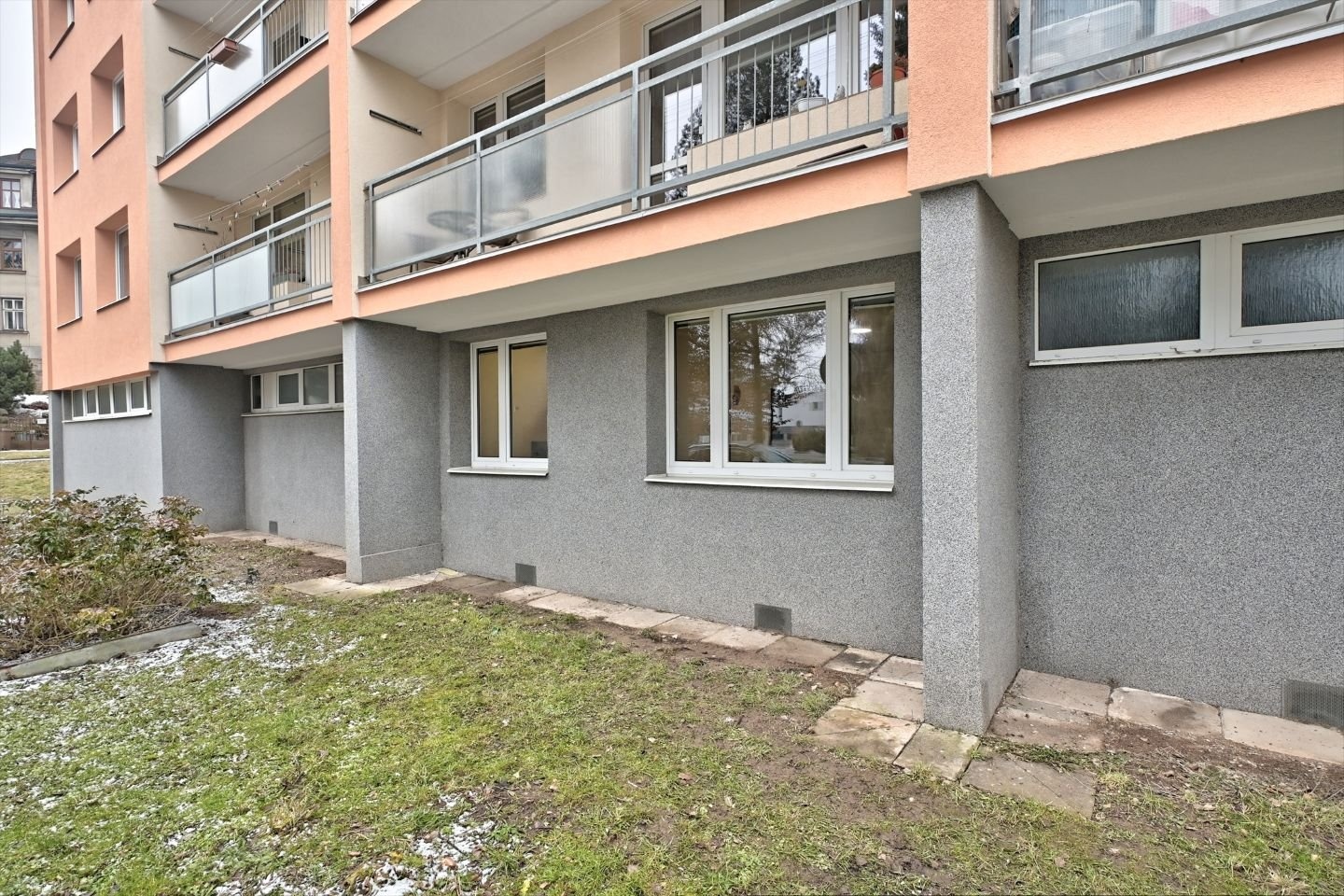 DSC_3513_4_5_6_7_tonemapped