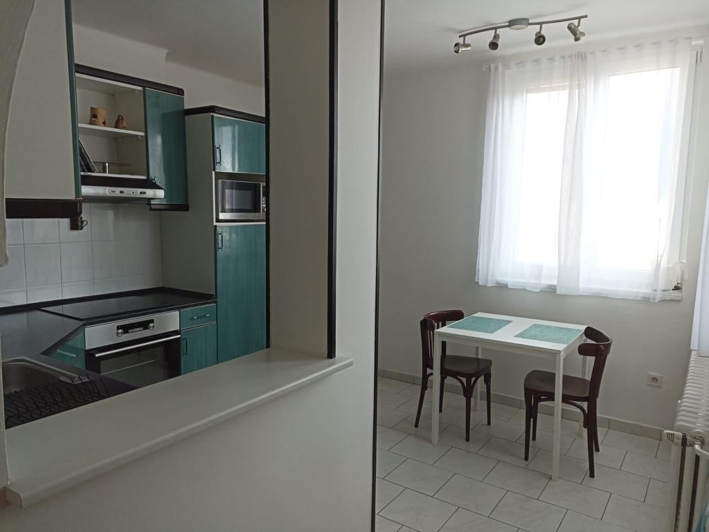 f6b87d8d-4c70-45a3-b528-a267d9e12014