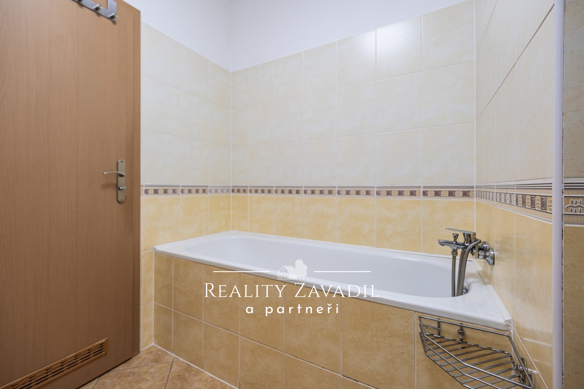 Prodej bytu 1+kk 36 m&sup2;, Praha - Hostivař, Ul. Bratislavská