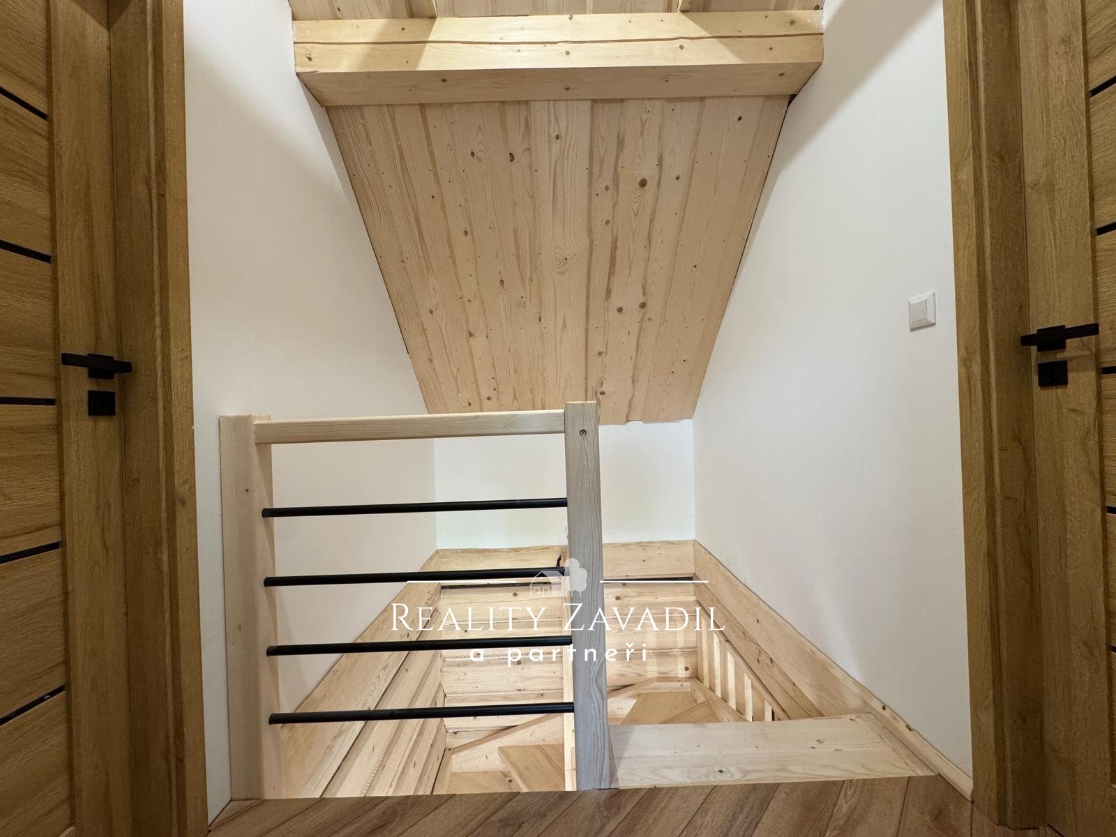 WhatsApp Image 2025-11-21 at 08.57.31 (17)