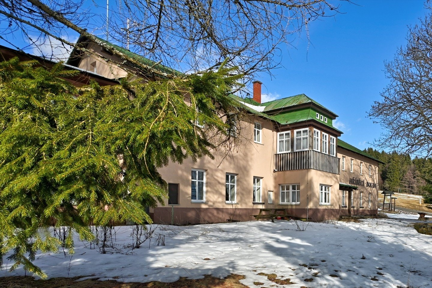 DSC_3754_5_6_7_8_tonemapped