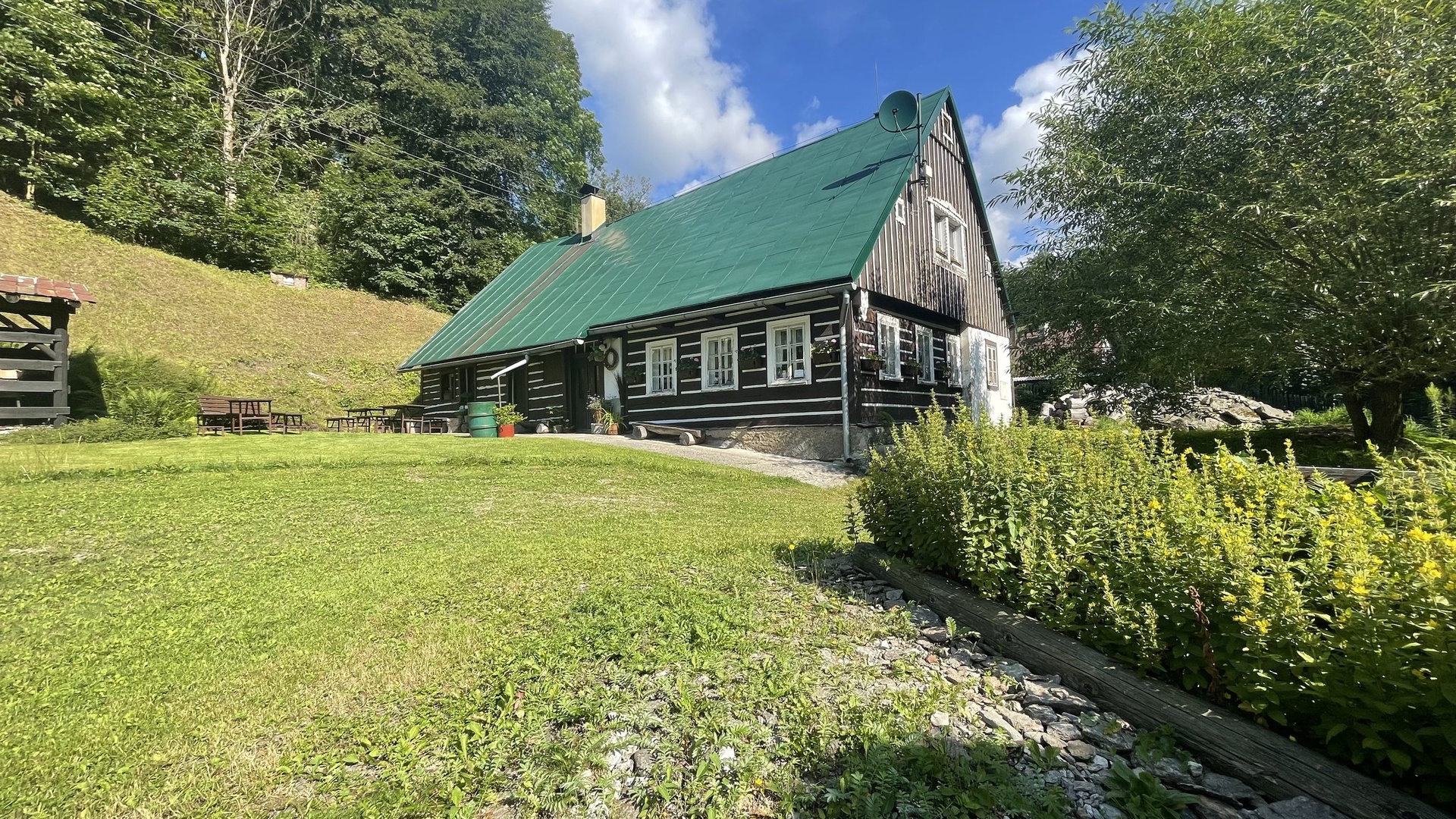 Dolni? Dvu?r nove? 8