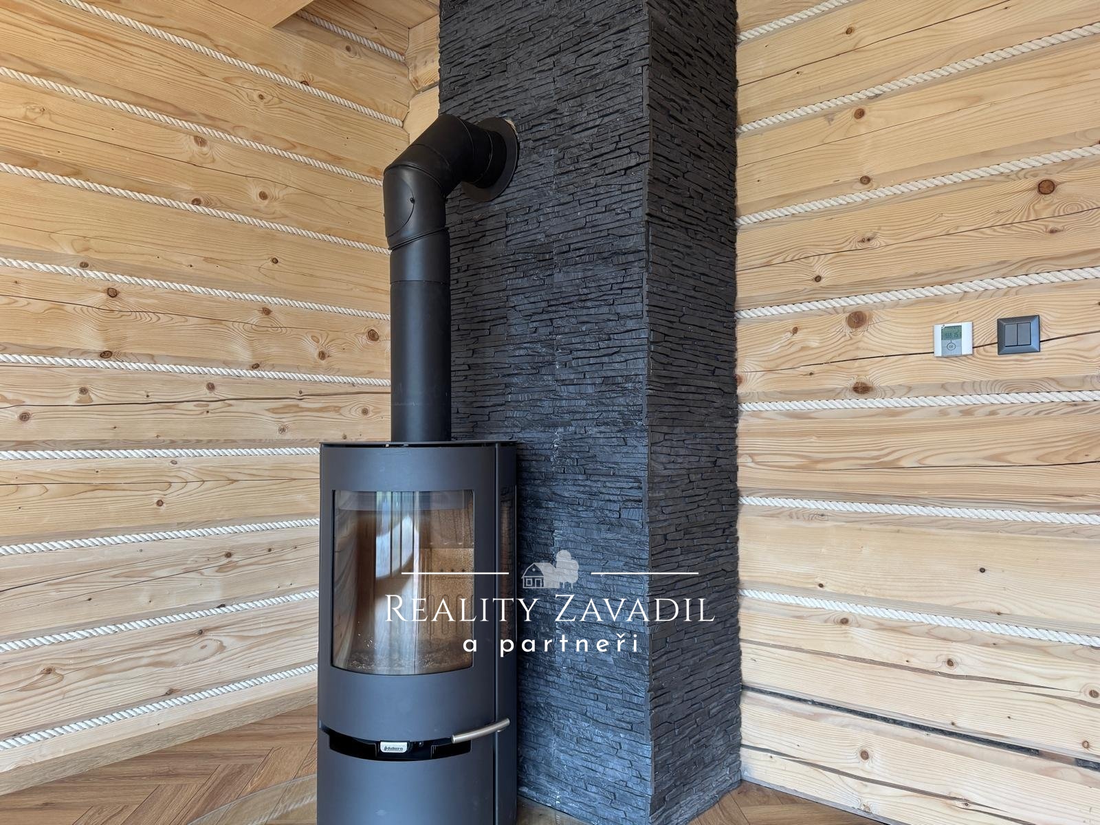 WhatsApp Image 2025-11-21 at 08.57.31 (28)