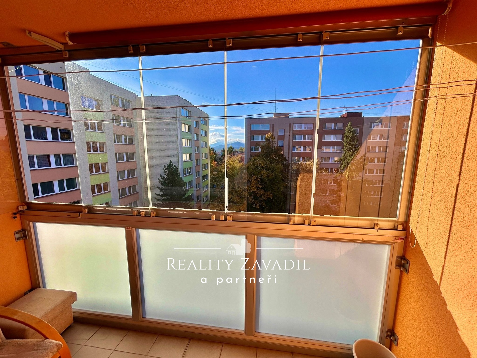 WhatsApp Image 2025-10-23 at 08.35.00 (1)