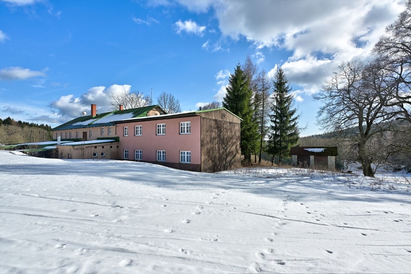 DSC_3719_20_21_22_23_tonemapped