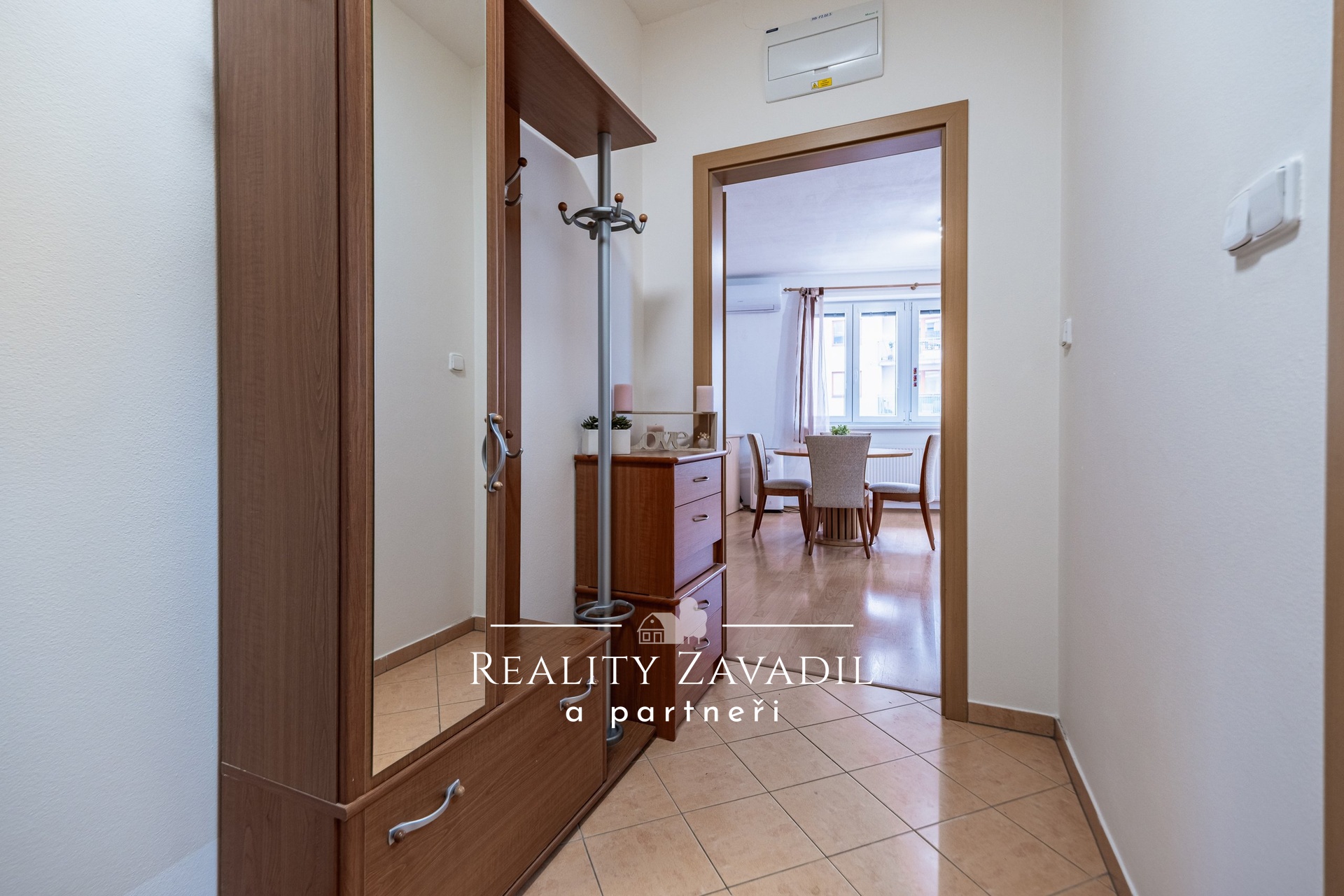 Prodej bytu 1+kk 36 m&sup2;, Praha - Hostivař, Ul. Bratislavská