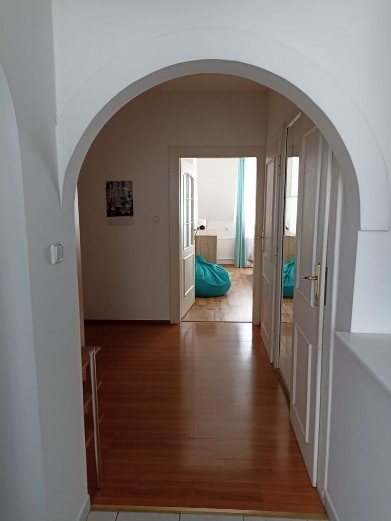 9452628b-74f9-4168-8113-a2bda257b863