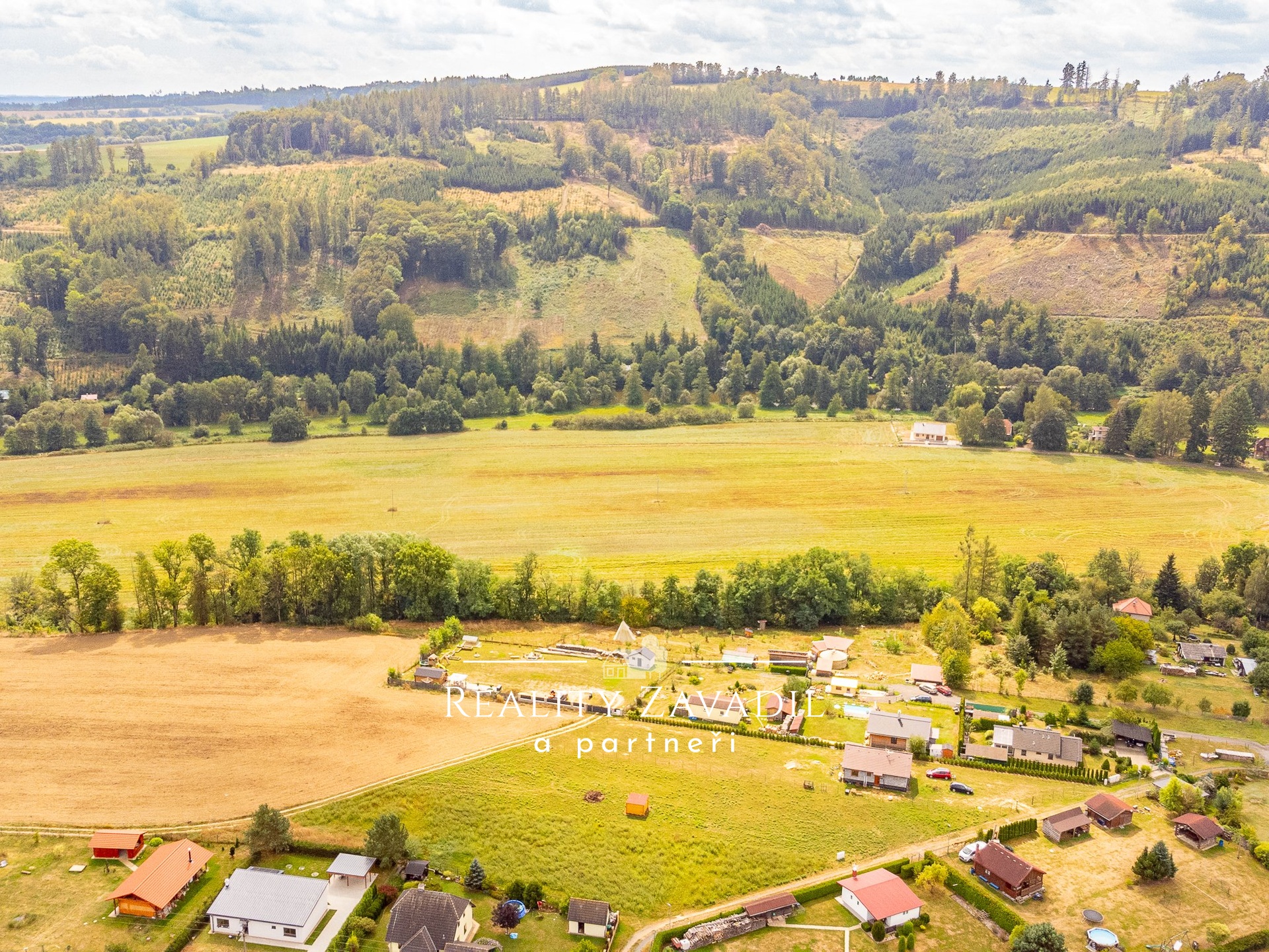 Prodej stavebního pozemku 1 868 m&sup2;, Soběšín