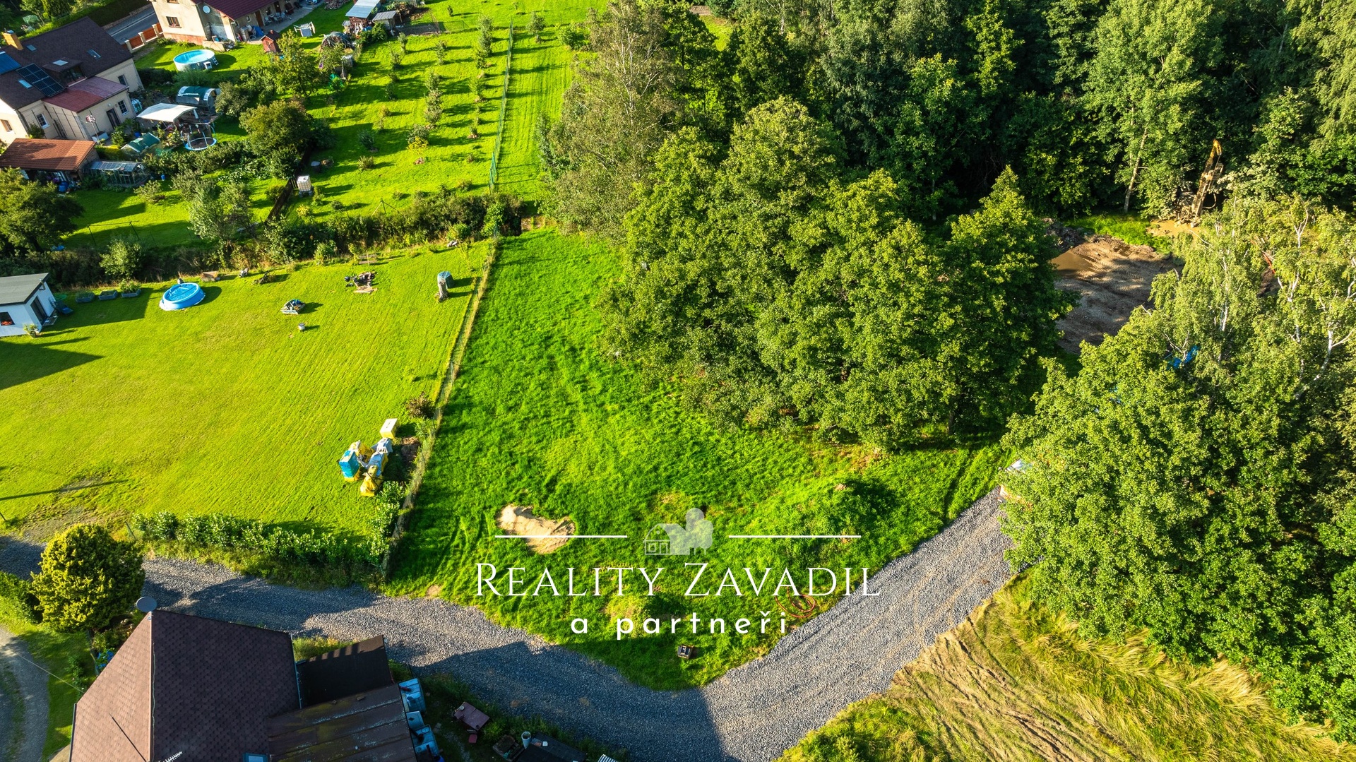 Prodej stavebního pozemku 1 335 m&sup2;, Nové Město pod Smrkem