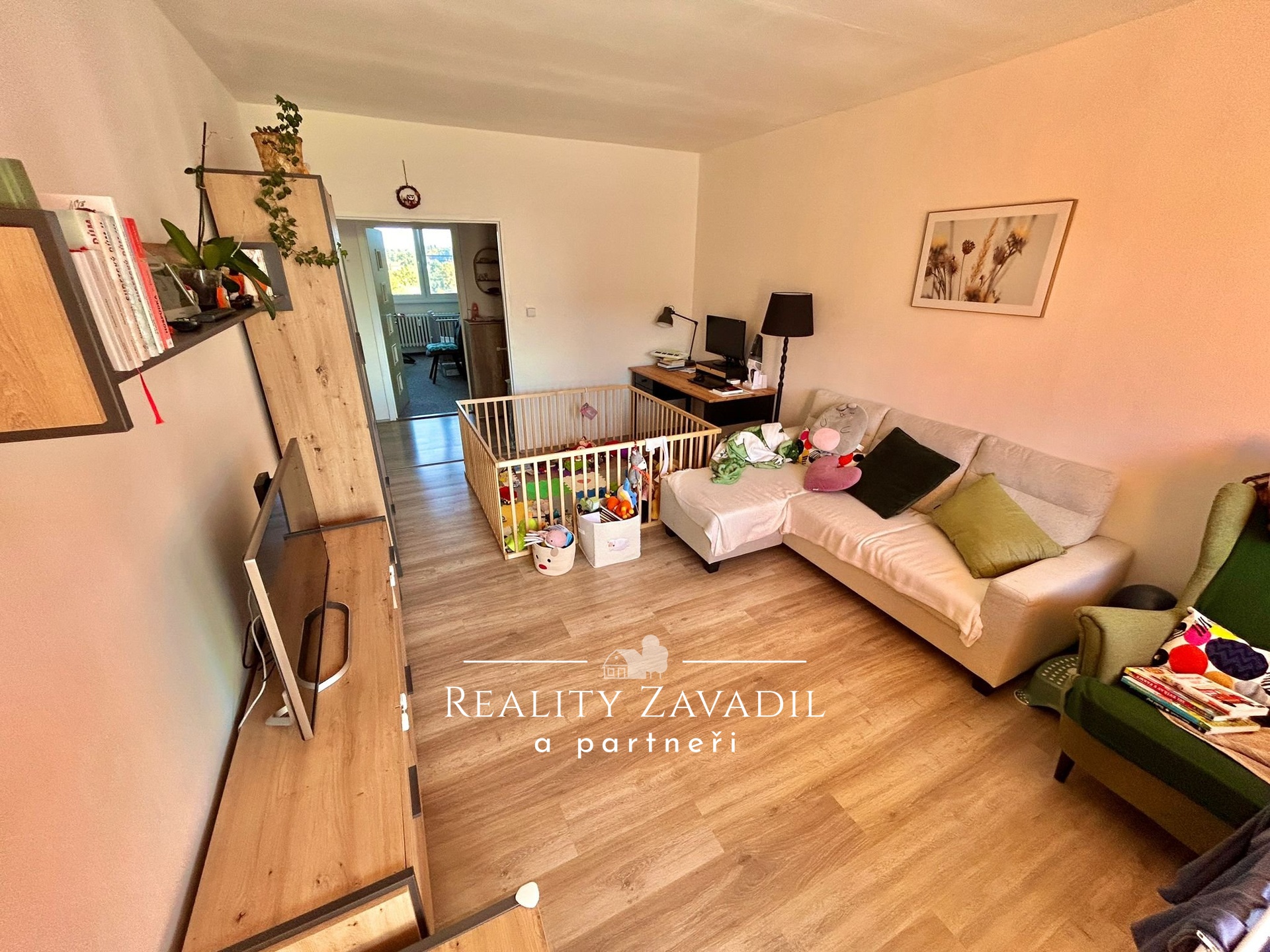 WhatsApp Image 2025-10-23 at 08.35.00 (2)