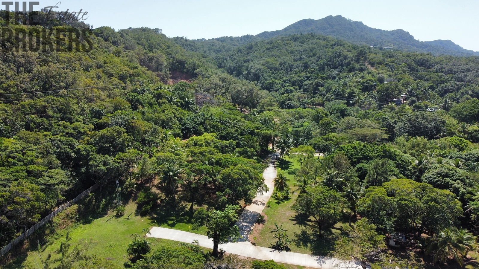 Paya Bay Beach Lot 10B Diamond rock, Roatan