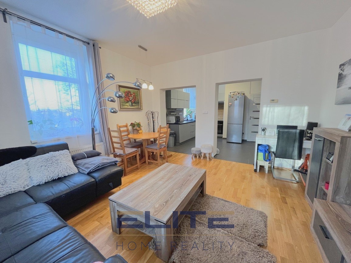 00150_obývací pokoj1