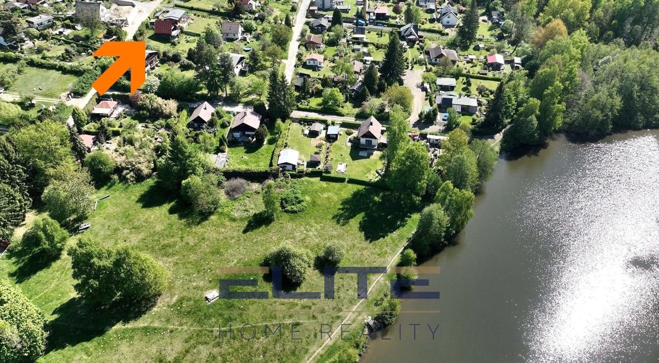 00034_dron_celkový pohled_rybník