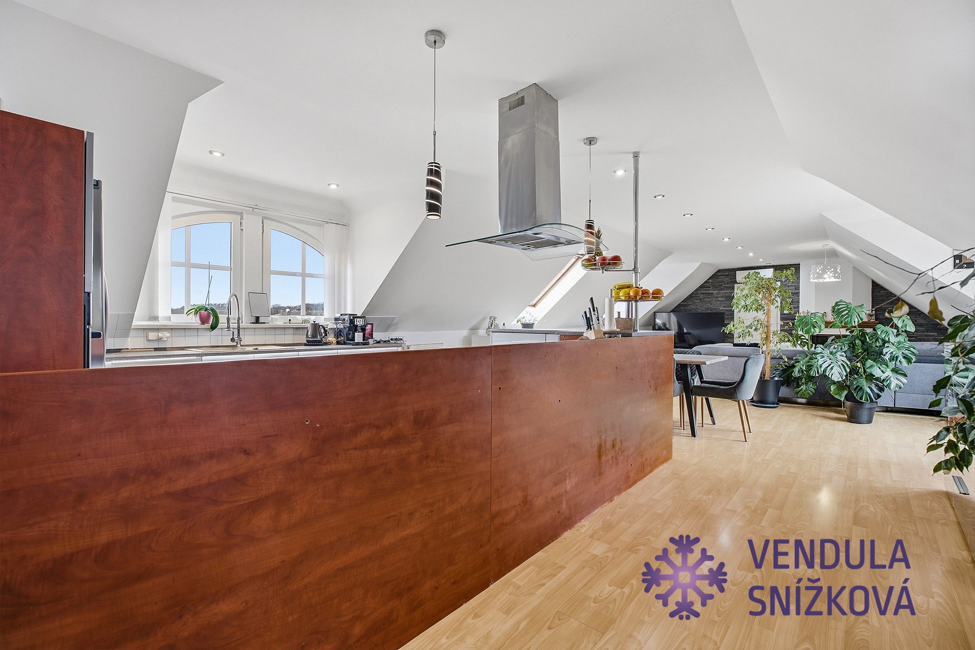 obývací pokoj s kuchyní - podkroví