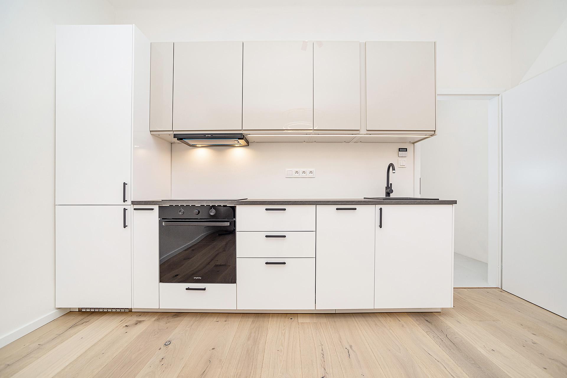 d8e-3745.1756157931.jpg