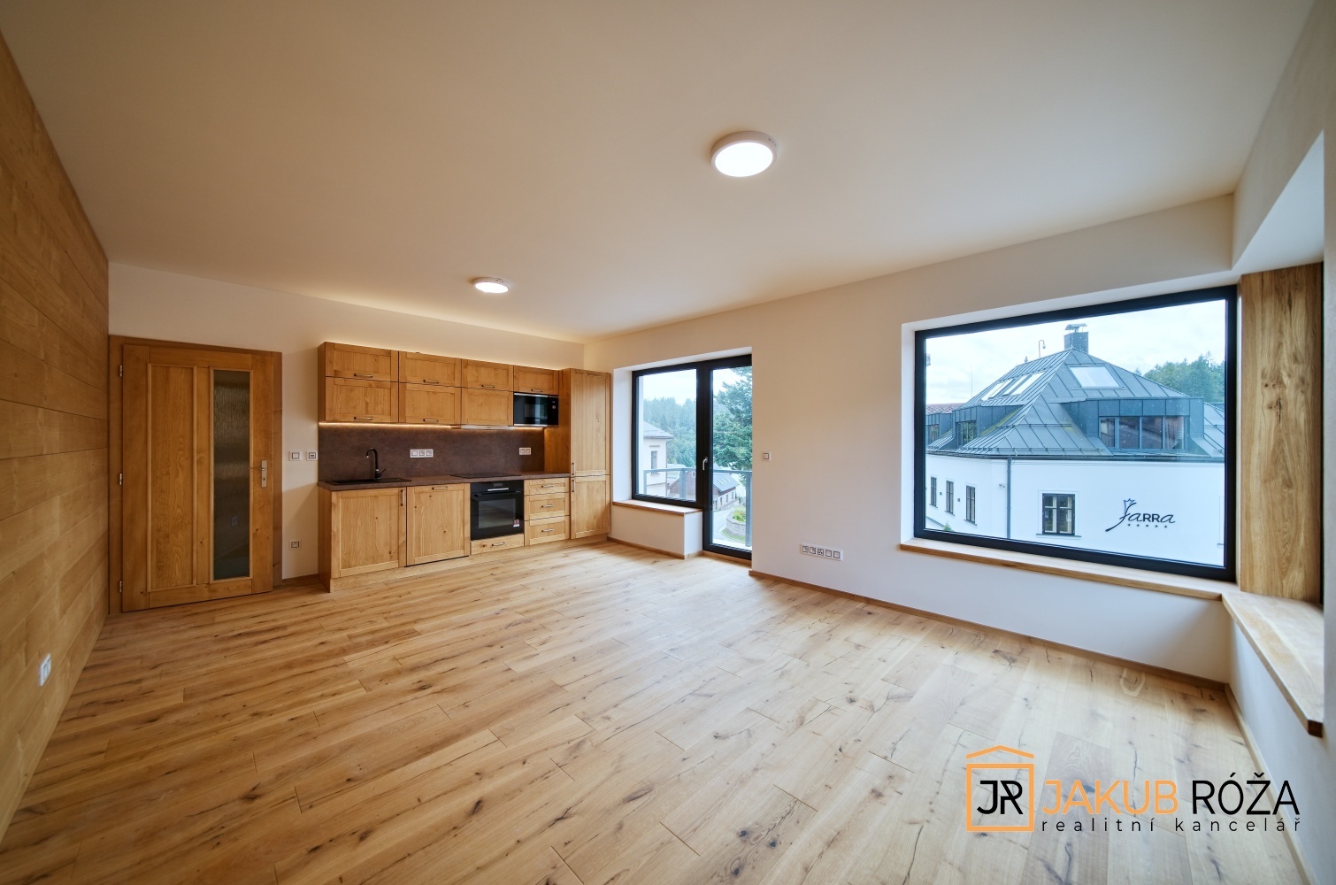 Obývací pokoj s kuchyňským koutem