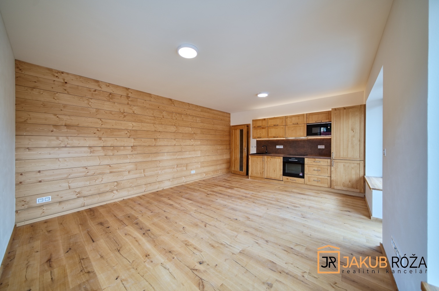 Obývací pokoj s kuchyňským koutem