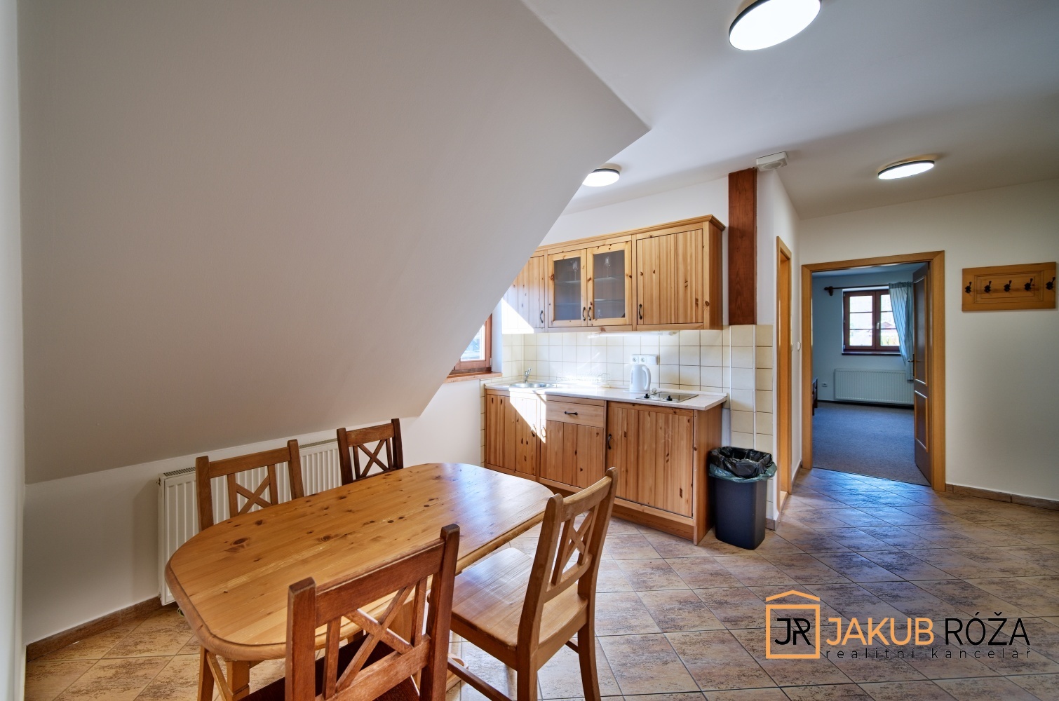 Dvoupokojový apartmán v 2NP